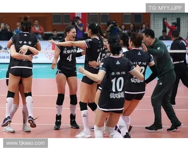 北京排球队的转型之路：从传统强队到现代竞技新标杆的蜕变与挑战