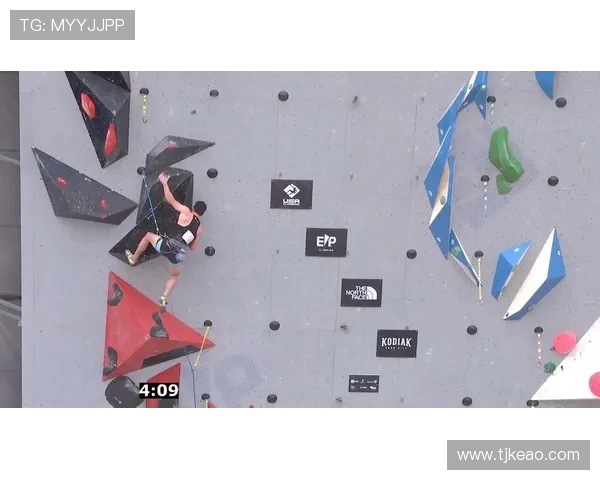 南京攀岩队与北京攀岩队赛后复盘力量对决的深度分析与启示