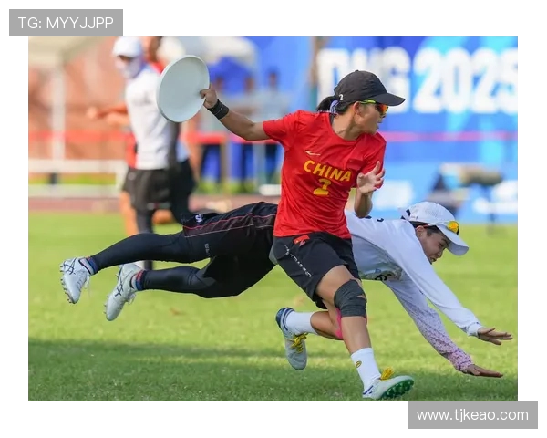 武汉飞盘队与深圳飞盘队赛后复盘分析个人能力的较量与提升 武汉飞盘队与深圳飞盘队赛后复盘分析个人能力的较量与提升