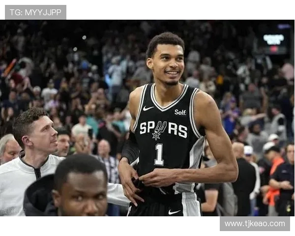 1999年NBA总决赛回顾：马刺与公牛的巅峰对决与传奇瞬间