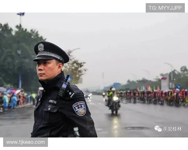 76对决黄峰直播精彩回放分析与赛后点评全方位解读赛事亮点与精彩瞬间