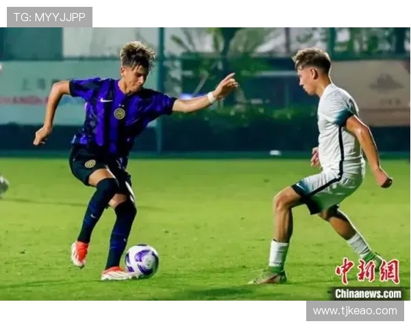 卡尔拉与巴海亚的精彩对决揭示了足球战术与团队合作的重要性 卡尔拉与巴海亚的精彩对决揭示了足球战术与团队合作的重要性